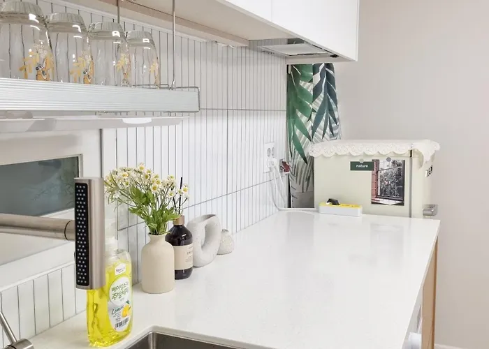 2026! Hongdae, 3min To Hapjeong Stn, 7 Guests Gasthof 3*