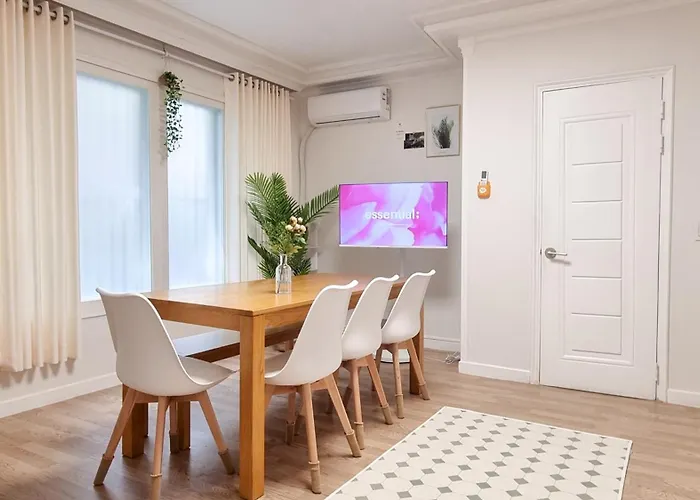 2026! Hongdae, 3min To Hapjeong Stn, 7 Guests 3*